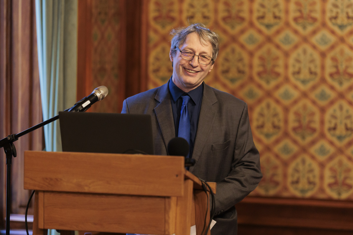 Iker-könyvbemutató - eseményfotók