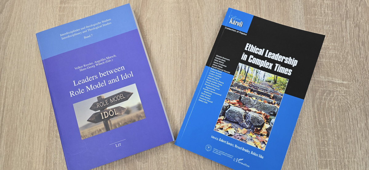 Iker-könyvbemutató - eseményfotók