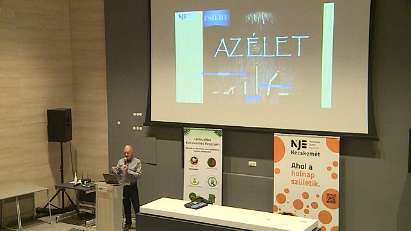 előadás