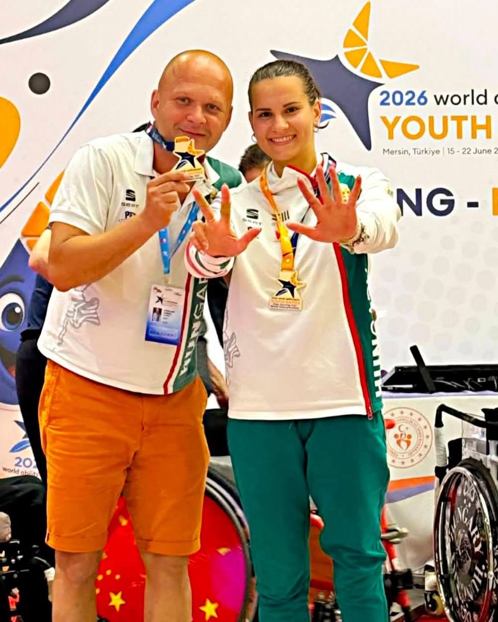 Nádasdy Anna két fegyvernemben is világbajnoki címet szerzett - fotó 2