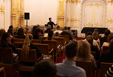 “Magány és kitartás” - kalandos út Afganisztán hegyvidékein egy kerékpárral